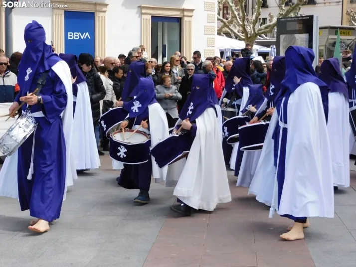 Fotos: Multitudinaria procesi&oacute;n de Las Siete Palabras de Jes&uacute;s en la Cruz
