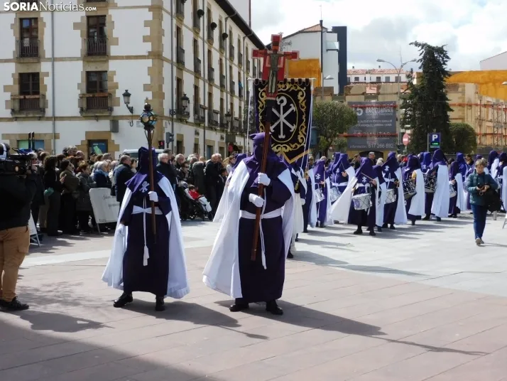 Fotos: Multitudinaria procesi&oacute;n de Las Siete Palabras de Jes&uacute;s en la Cruz