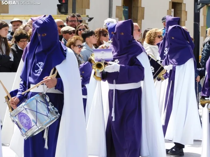 Fotos: Multitudinaria procesi&oacute;n de Las Siete Palabras de Jes&uacute;s en la Cruz