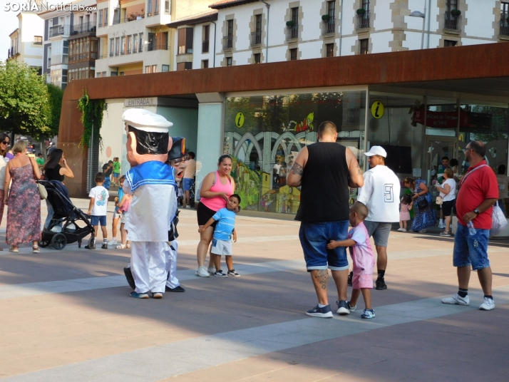 Gigantes y cabezudos 2025 en Soria