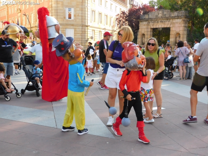 Gigantes y cabezudos 2025 en Soria