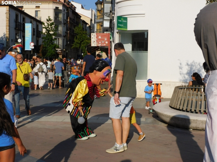 Gigantes y cabezudos 2025 en Soria