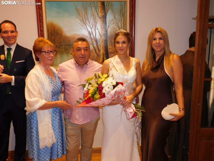 Fotos: Pistoletazo de salida a las fiestas de San Esteban con una plaza hasta la bandera