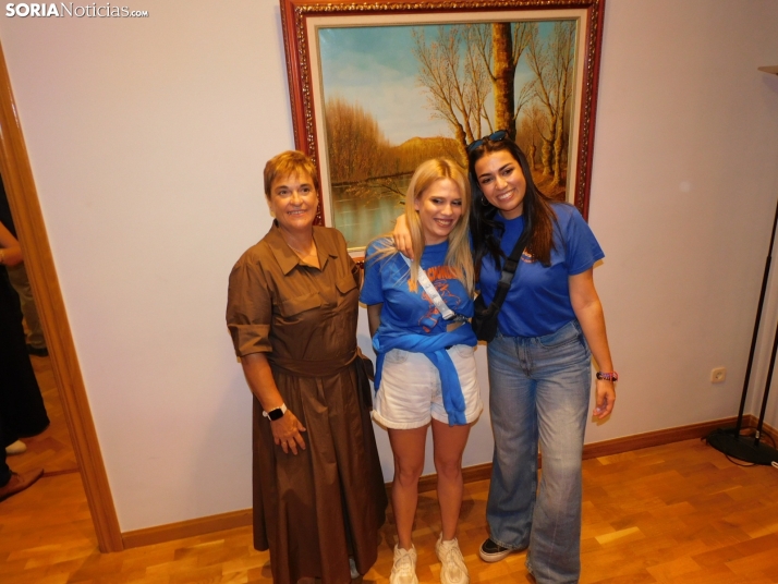 Fotos: Pistoletazo de salida a las fiestas de San Esteban con una plaza hasta la bandera