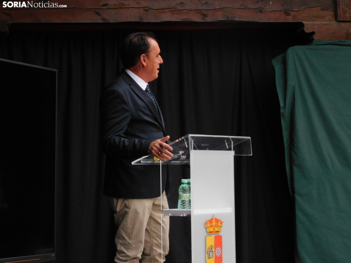 EN FOTOS | Con mucha ilusi&oacute;n, los vecinos de Berlanga ven como su pueblo ya es uno de Los pueblos m&aac