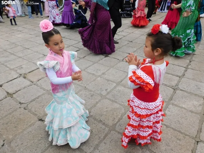 Romería de la Feria de Abril de El Calaveron 2025