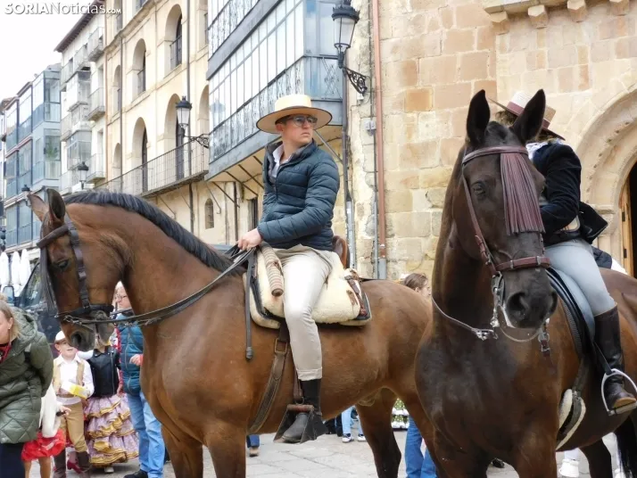 Romería de la Feria de Abril de El Calaveron 2025