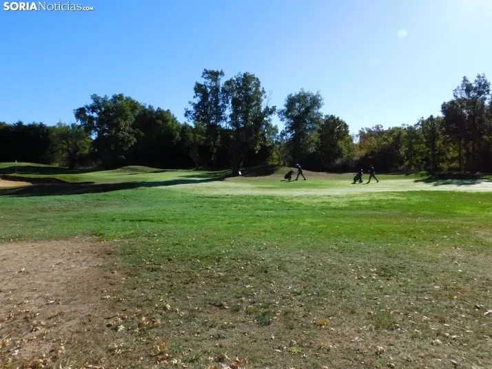 Fotos: Los golfistas de Soria ponen a prueba sus habilidades por el patr&oacute;n 