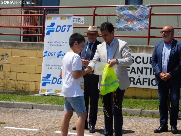 Fotos: Entrega de premios y diplomas en el Parque Infantil de Tr&aacute;fico de Soria