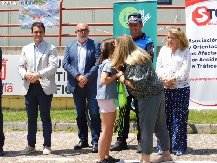 Fotos: Entrega de premios y diplomas en el Parque Infantil de Tr&aacute;fico de Soria