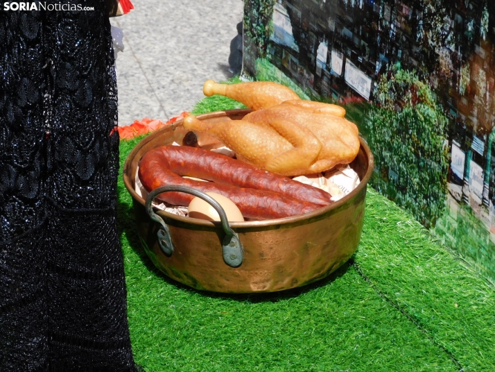 FOTOS: Alzheimer Soria inaugura los Sanjuanes con su tradicional 'Domingo de Calderas' 