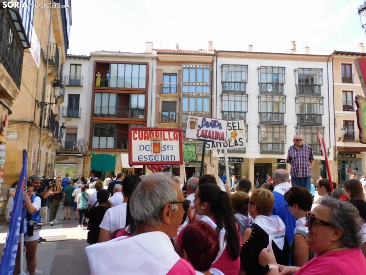 FOTOS: Alzheimer Soria inaugura los Sanjuanes con su tradicional 'Domingo de Calderas' 