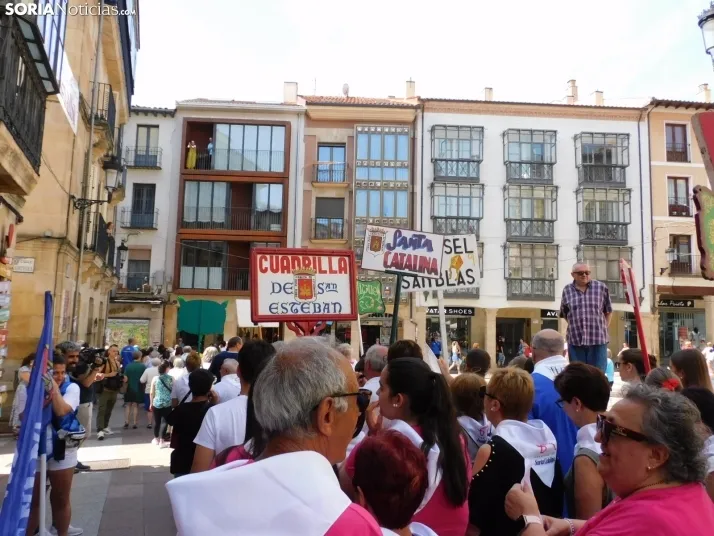 FOTOS: Alzheimer Soria inaugura los Sanjuanes con su tradicional 'Domingo de Calderas' 