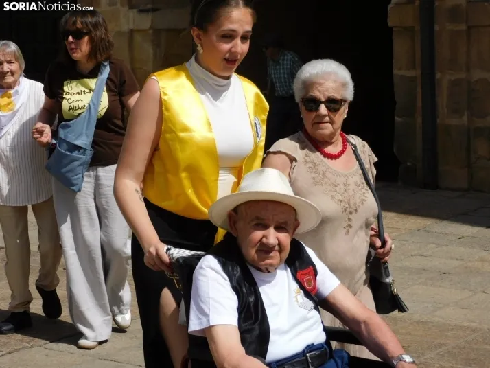FOTOS: Alzheimer Soria inaugura los Sanjuanes con su tradicional 'Domingo de Calderas' 