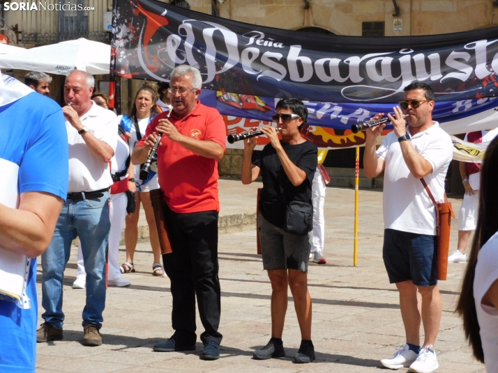 FOTOS: Alzheimer Soria inaugura los Sanjuanes con su tradicional 'Domingo de Calderas' 
