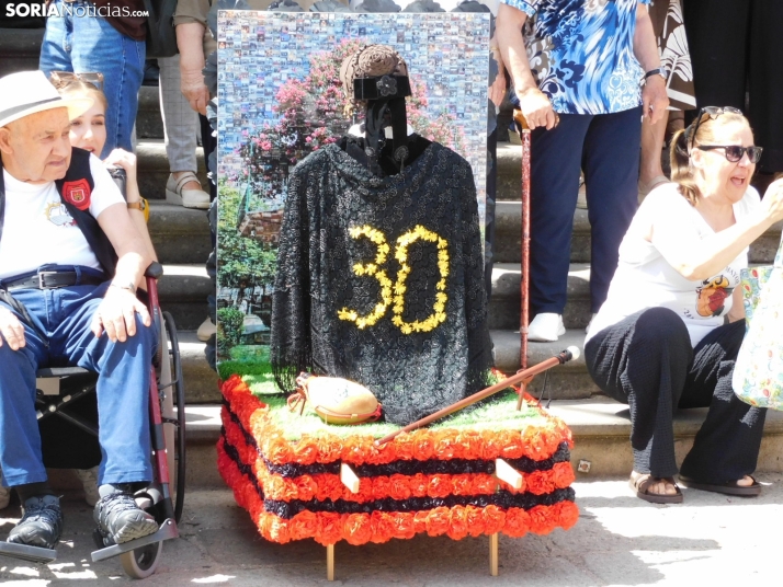 FOTOS: Alzheimer Soria inaugura los Sanjuanes con su tradicional 'Domingo de Calderas' 