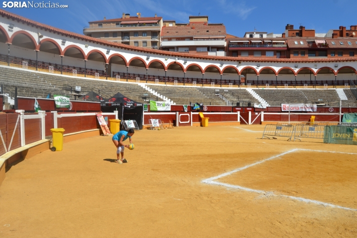En im&aacute;genes: Las finales del V&oacute;ley Plaza empiezan con los m&aacute;s peque&ntilde;os