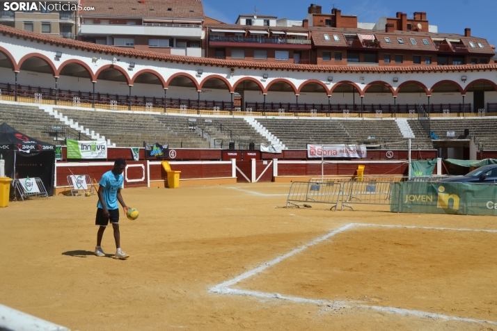En im&aacute;genes: Las finales del V&oacute;ley Plaza empiezan con los m&aacute;s peque&ntilde;os