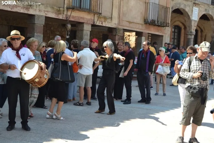 En im&aacute;genes: M&aacute;s de 400 personas acuden a Medinaceli para reencontrarse con sus or&iacute;genes 