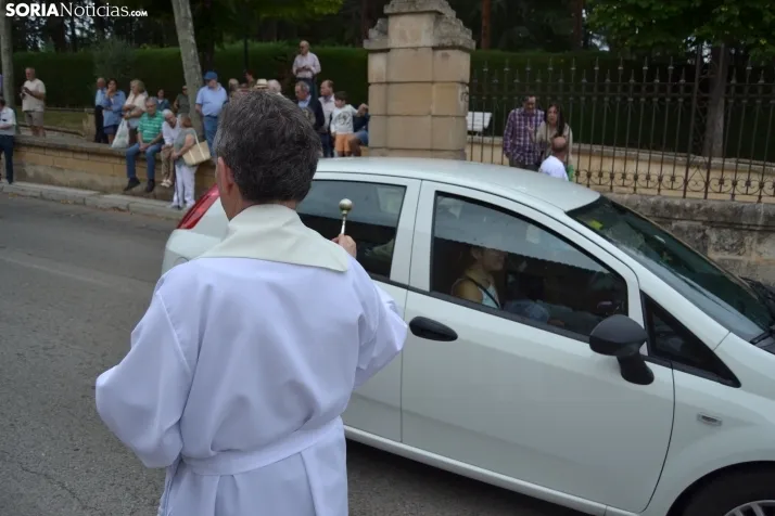Fotos: Cientos de veh&iacute;culos son bendecidos en Soria por el D&iacute;a de San Crist&oacute;bal