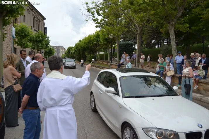 Fotos: Cientos de veh&iacute;culos son bendecidos en Soria por el D&iacute;a de San Crist&oacute;bal