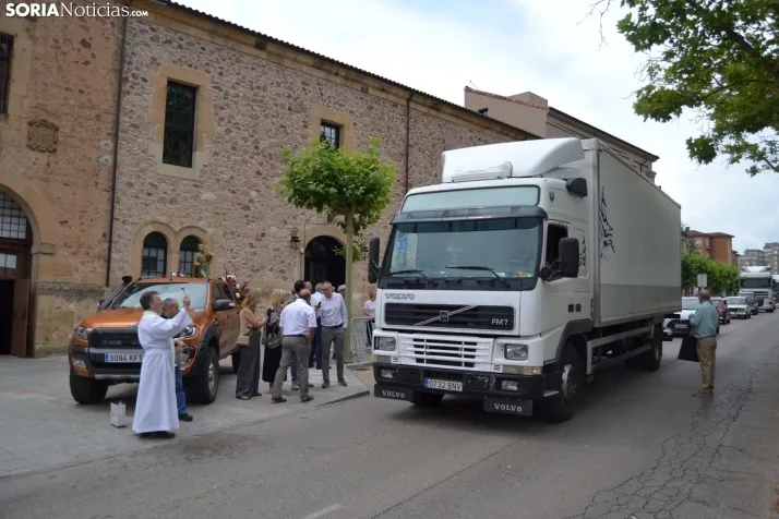 Fotos: Cientos de veh&iacute;culos son bendecidos en Soria por el D&iacute;a de San Crist&oacute;bal