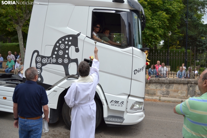 Fotos: Cientos de veh&iacute;culos son bendecidos en Soria por el D&iacute;a de San Crist&oacute;bal