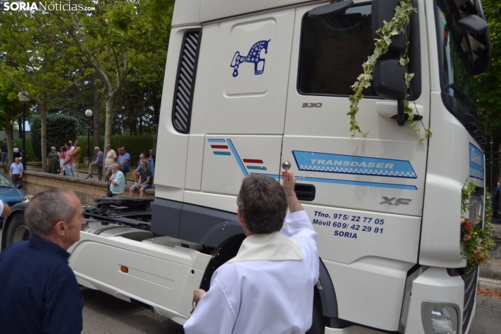 Fotos: Cientos de veh&iacute;culos son bendecidos en Soria por el D&iacute;a de San Crist&oacute;bal