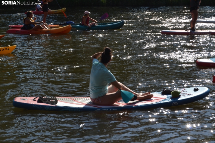 En im&aacute;genes: Cientos de pirag&uuml;istas surcan las aguas del Duero en la XXII edici&oacute;n de su Tra