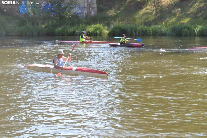 En im&aacute;genes: Cientos de pirag&uuml;istas surcan las aguas del Duero en la XXII edici&oacute;n de su Tra