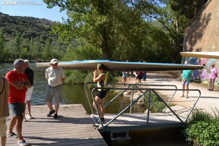 En im&aacute;genes: Cientos de pirag&uuml;istas surcan las aguas del Duero en la XXII edici&oacute;n de su Tra