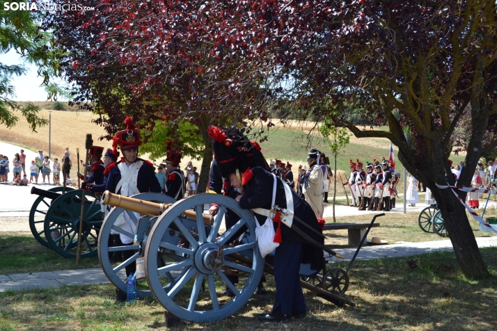 En im&aacute;genes: Almaz&aacute;n regresa a 1810 con la representaci&oacute;n de la batalla contra el ej&eacu