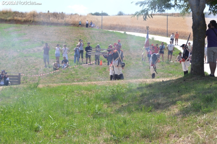 En im&aacute;genes: Almaz&aacute;n regresa a 1810 con la representaci&oacute;n de la batalla contra el ej&eacu