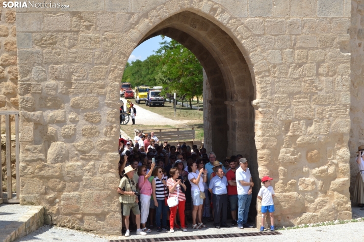 En im&aacute;genes: Almaz&aacute;n regresa a 1810 con la representaci&oacute;n de la batalla contra el ej&eacu