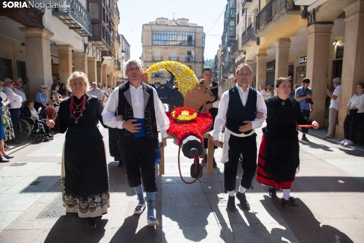 Desfile Domingo de Calderas 2025