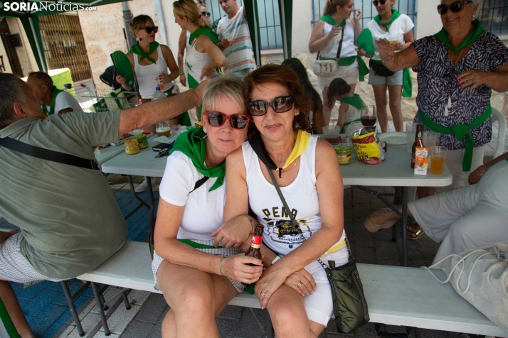 El Burgo se refresca con sus cucañas