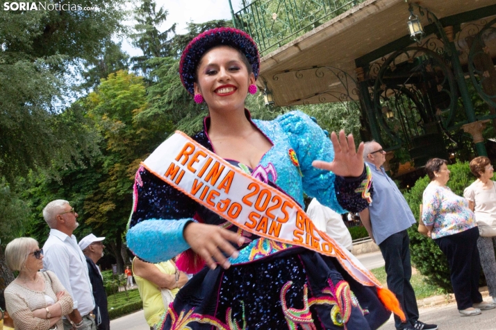 El ritmo y el color de Santiago de Bombori