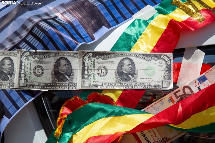 El ritmo y el color de Santiago de Bombori