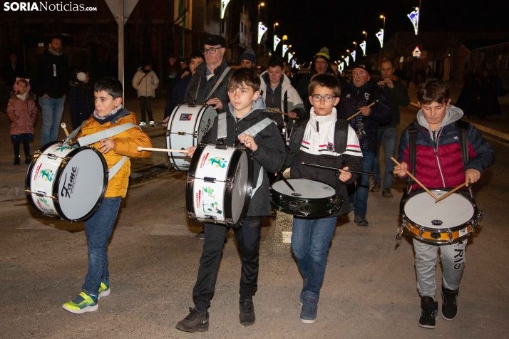 Encendido del árbol en Golmayo