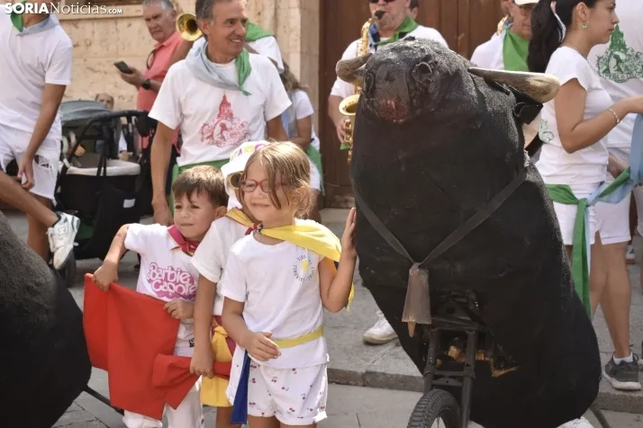 Encierro infantil en El Burgo de Osma.