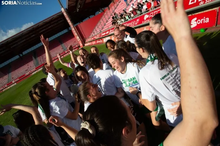 Fiesta del fútbol, con acento femenino, en Soria