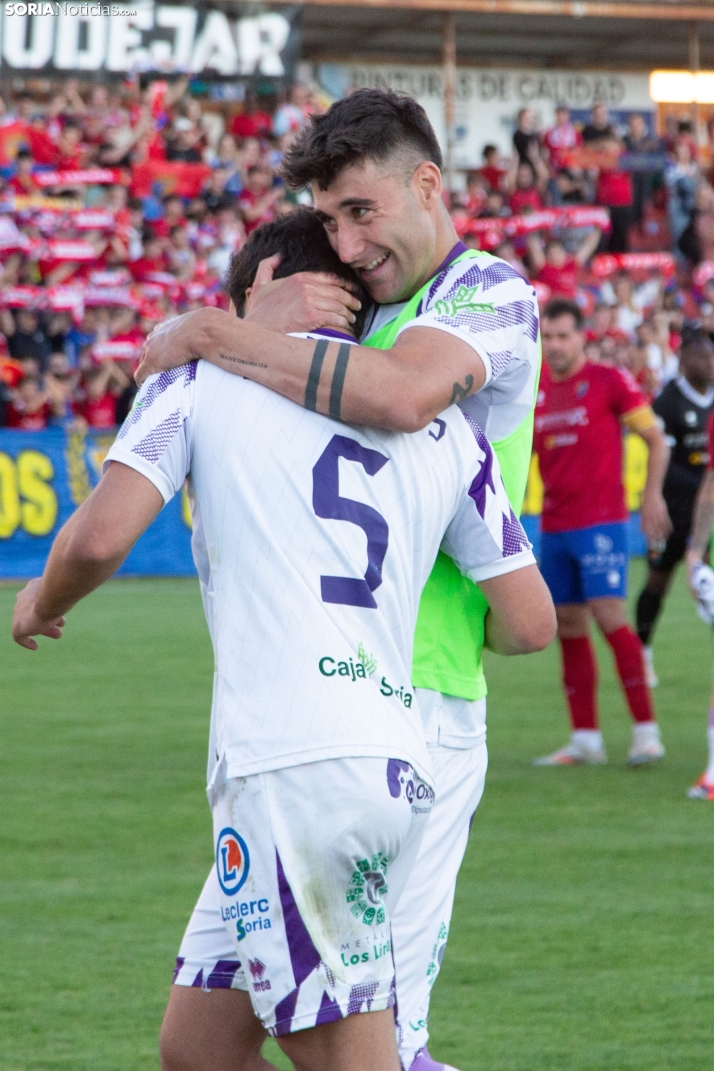 Galería Teruel 0 Numancia 0