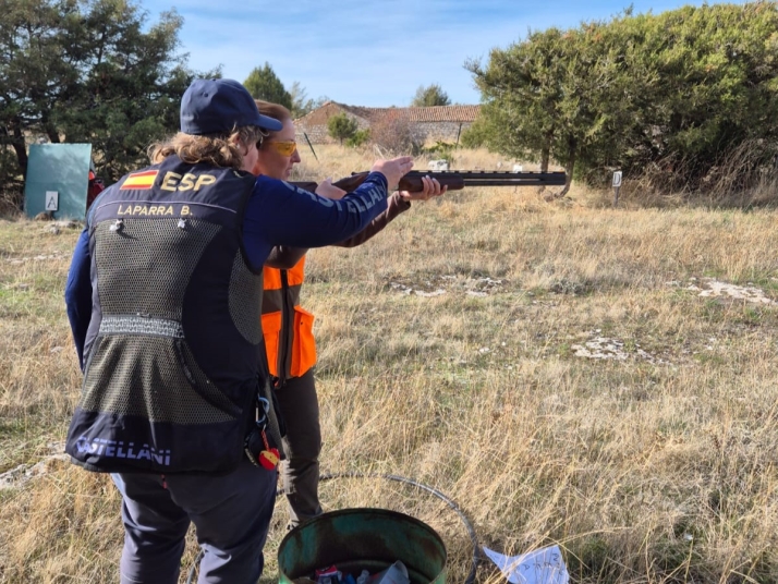 Mujeres y caza en Soria: &eacute;xito de las jornadas de la RFEC