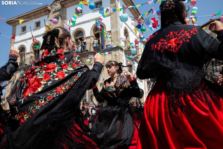 Jotas en Covaleda 2025