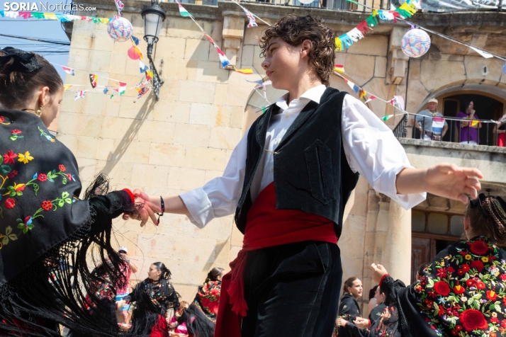 Jotas en Covaleda 2025