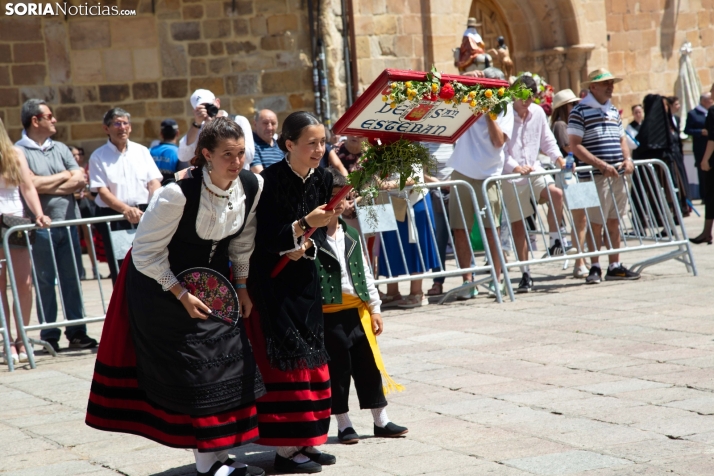 Lunes de Bailas 2025