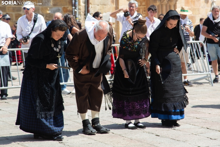 Lunes de Bailas 2025