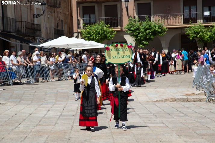 Lunes de Bailas 2025