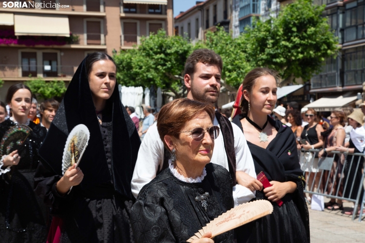Lunes de Bailas 2025