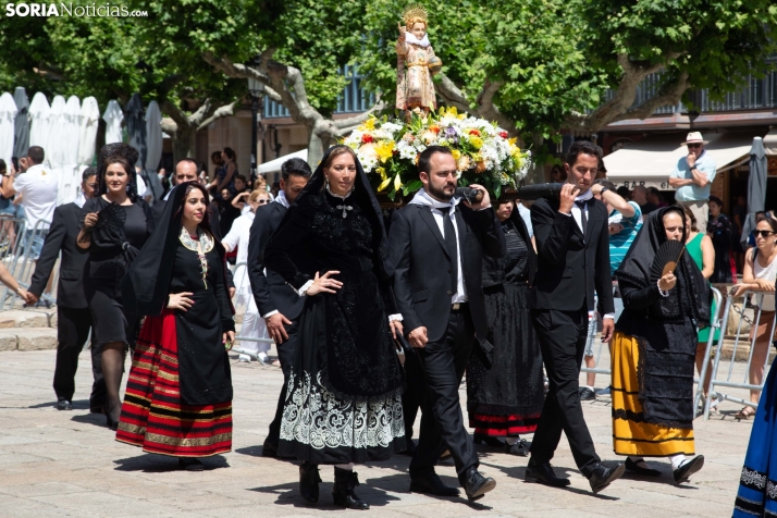 Lunes de Bailas 2025
